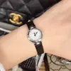 Novo Relógio de Cinto Fashion da Milisha Feminino Dourado Retrô Mostrador Pequeno Cinto Fino Relógio Compacto Comércio Exterior Atacado