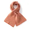 Nueva colección de otoño e invierno: bufanda de jacquard de cachemira a cuadros, diseño unisex, proporciona protección para el cuello, calidez y protección contra el clima frío, un accesorio moderno y versátil