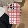 Adecuado para funda de teléfono Apple 17 anticaída con textura de cuero, ventana grande, diseño de rayas rosas y marrones, funda suave iPhone 16 Pro Max 13
