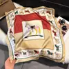 Lenço de Seda Novo Estilo Primavera e Verão com Estampa de Cavalo Atacado, Lenço de Seda com Estampa Paisley para o Dia a Dia, Lenço Quadrado Pequeno com Estampa de Moda Retrô para Mulheres