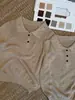 Camiseta de Punto de Manga Corta Color Café con Cuello Polo Hueco Estilo Old Money para Mujer, Top de Seda Helada Chic Único de Verano de Alta Gama