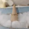 Anel de Diamante de Quatro Pedras Novo Fresco Estilo Japonês Floresta Ins Temperamento Brilhante para Mulheres Versátil de Luxo Leve Toque de Alto Padrão