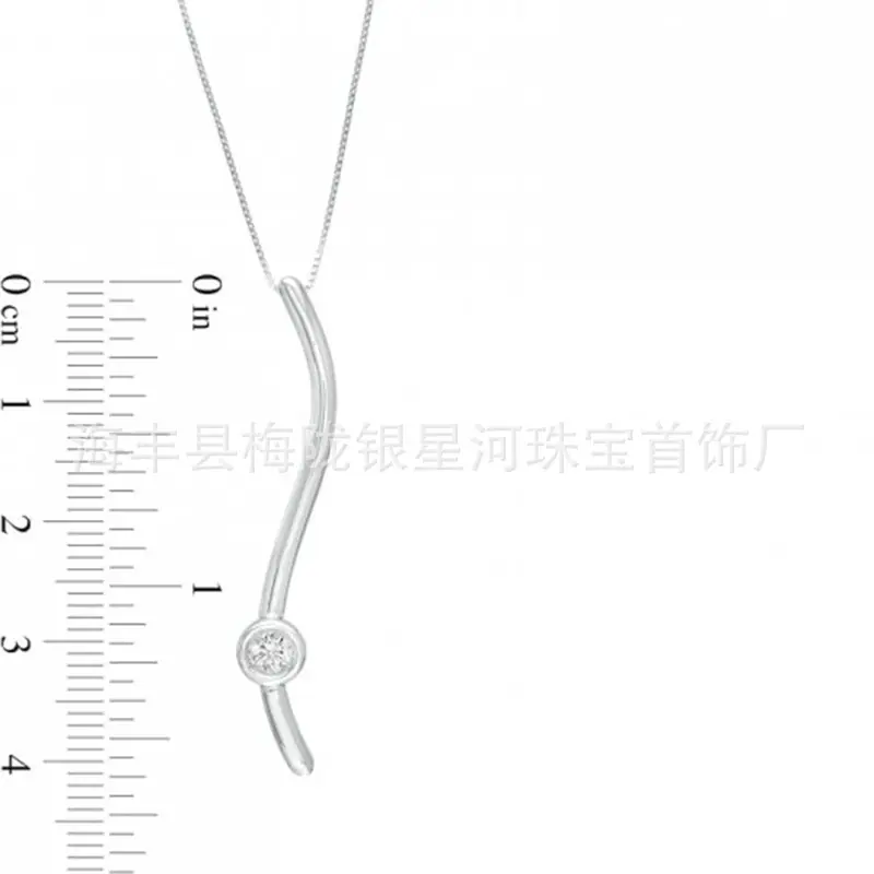 钻石纸牌线性缎带吊坠项链