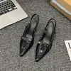 Novos Sapatos Femininos de Primavera 2026, Sandálias para Mulheres, Estilo Verão para Combinar com Saias, Saltos Altos de Couro Patentado Francês, Saltos Finos, Bico Fino, Elegantes