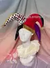 Gorro elástico de payaso estilo europeo y americano, sombrero puntiagudo con pompón, disfraz de payaso para bailes de máscaras, disfraz de Halloween, al por mayor