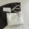 Bolso tote de alta calidad y elegante para el trabajo, con diseño de mariposa, nueva colección de verano 2026, minimalista y de gran capacidad, bolso de mano estilo chino para mujer