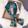 Bufanda larga pequeña de cinta de satén de primavera y otoño bufanda bufanda para mujer bufanda larga para mujer corbata regalo regalo gratis venta al por mayor