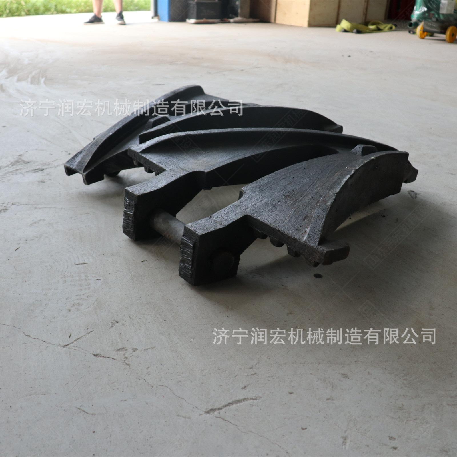 60轨人字形复轨器