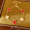 Pulsera de trébol flor de circonia chapada en oro real de 18k, pulsera de nicho de lujo ligero, accesorio de moda elegante y versátil