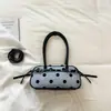 2026 Verano Nuevo de Moda Bolso de Bowling Relajado de Lunares Versión Coreana Bolso de Mano de Moda Único de Alto Valor