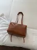 Bolsa Boston de grande capacidade para mulheres, nova bolsa de ombro casual de nicho da moda, bolsa de ombro de alta qualidade para o dia a dia