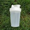 Copo para Shake de Proteína Fitness de Grande Capacidade 600ml Copo Plástico Misturador para Milkshake com Escala pode ser Personalizado com LOGO em estoque