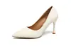 Sapatos de Salto Alto da Moda de Camada Única Sapatos Femininos Outono 2025 Nova Chegada Salto Fino Slip-on Sapatos de Trabalho Bico Fino Cor Sólida Estilo Coreano Boca Rasa