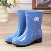 Zapatos impermeables y transpirables, estilo europeo y americano, botas de lluvia para todas las estaciones, altura media, forro polar, duraderos, adecuados para uso en exteriores, botas de lluvia para niñas, engrosadas para todas las estaciones