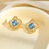 Nuevos Pendientes de Flor de Zirconia Azul de Lujo 2025 con Diseño de Flor de Cuatro Hojas Hueca de Diamante Completo, Pendientes de Alta Gama y Elegantes