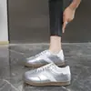 Zapatos de Entrenamiento Alemanes Tallas Grandes Transfronterizos para Mujer 2026 Otoño Invierno Nuevos Zapatos Planos Casuales Deportivos Versátiles Suela Gruesa Zapatos de Plataforma Talla Grande