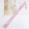 Correa de Muñeca Nueva de Moda Súper Móvil Estilo Libro Rojo Cuero Marca de Moda Estuche para Teléfono Móvil con Accesorios Decorativos para Teléfono Móvil para Mujeres