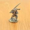 Modelo de soldado orco de cobre blanco sólido, juguete de metal, regalo para hombres, juego de mesa con personalidad, decoración de escritorio para coche, hecho a mano.