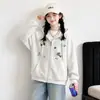 Casacos de primavera e outono para meninas, nova coleção 2026, roupas infantis estilosas para o outono, moletons com capuz da moda e blusas casuais para crianças mais velhas