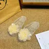 Pingentes de sapato de girassol são compatíveis com sapatos transparentes de cristal populares, sapatos de gelatina da moda e tamancos.. Charms de sapato DIY para mulheres