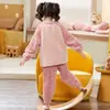 Pijama infantil de flanela e fleece coral para alunos do ensino fundamental, conjunto de fleece outono e inverno para meninas, design de desenho animado para meninas e crianças mais velhas