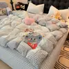 Juego de Sábanas de Gasa Acolchada Jacquard de Dibujos Animados Cuatro Piezas Bordado Corazón de Niña Funda Nórdica Juego de Ropa de Cama de Nantong Tres Piezas 4