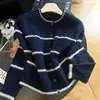 Cardigan de Tricô Listrado Casual Solto Estilo Coreano Novo Outono 2026 para Mulheres, Casaco Suéter com Design Único