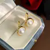 Aretes de Aguja de Plata S925 con Perla y Zirconia Micro-Incrustada Nicho Diseño Más Fácil de Combinar Zirconia Zirconia Aretes al por Mayor