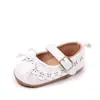 Sapatos de Bebê para Menina de 0-1 Ano Primavera e Verão Sapatos de Criança com Sola de Borracha Antiderrapante para Uso Interno Sapatos de Bebê com Velcro