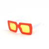 Nuevas Gafas de Sol para Niños Caja de Moda Gafas de Sol Anti-UV Montura Personalizada a Juego de Color Lente Espejo Sombreado de Moda