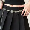 Cinturón de cadena de metal plateado de alta gama estilo étnico bohemio vintage para faldas, accesorio de cadena para la cintura de cuero para mujer