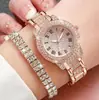 Popular Reloj de Mujer Cornucopia Moda Casual Números Romanos Cuarzo Set Pulsera Completa de Diamantes Reloj de Muñeca de Moda