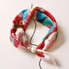 Colar de lenço de seda com pérolas e fecho magnético para mulheres, corrente fina para clavícula de verão, lenço pequeno retrô francês, lenço decorativo para o pescoço