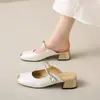 Pantuflas de Tacón Alto Estilo Étnico Retro para Mujer, Nuevo Modelo Verano 2026, Zapatillas Semi Abiertas de Punta Cerrada para Uso en Exteriores, Zapatos sin Cordones