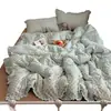 Juego de ropa de cama de cuatro piezas estilo coreano INS con lunares, borde de volantes de algodón puro, juego de tres piezas de doble capa de gasa de algodón para dormitorio de estudiante, Clase A