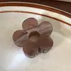Presilha de Cabelo Versátil com Estampa Floral de Tubarão Pequeno para Mulheres 2025 Novo Acessório de Cabelo de Alta Qualidade para Meio Preso Rabo de Cavalo Alto