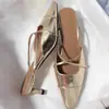 Zapatos de tacón de aguja finos de punta 2026 nueva moda modernos simples casuales sin cordones con tira cruzada de punta cerrada