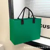2027 Año del Cordero Nueva Bolsa de Tela de Fieltro con Logo Impreso Personalizado Gran Capacidad Bolsa de Tote de Regalo de Bienestar para Reunión Anual Corporativa