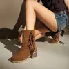 Botas femininas estilosas de cano médio para outono e inverno, botas femininas versáteis de tamanho grande, botas femininas de cor sólida com bico redondo e salto médio para comércio transfronteiriço