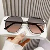 Nuevas Gafas de Sol Polarizadas de Moda para Hombres y Mujeres, Mismo Estilo para Conducir, Anti-UV, Protector Solar, Marco Grande de Metal