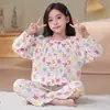 Los pijamas populares de este año para niñas son de algodón nube para primavera y otoño, de manga larga, dos piezas, para casa, para niñas pequeñas.