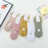 Meias Invisíveis de Agulha Dupla Haibaina Nova Coleção Primavera/Verão 2026 Estilo Japonês Listra Vertical Boca Rasa Silicone Cor de Doce Meias Femininas