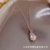 Collar de Zirconia Cuadrada de Diseño de Nicho de Lujo Ligero Nuevo Estilo Dulce Versátil Cadena para Clavícula Joyería al por Mayor
