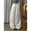 Jeans de perna larga, corte solto, estilo coreano, para mulheres, adequado para primavera e outono, com um design chic e casual em linha A e uma silhueta fluida e curva