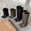 Botas Altas de Calibre Grande para Mujer 2026 Nuevo Estilo Punta Fina Tacón Grueso Piel Talla Grande Botas de Caballero Negras Botas Altas hasta la Rodilla de Pantorrilla Ancha