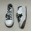 Zapatillas deportivas alemanas retro de suela blanda para mujer, nuevo modelo verano 2026, zapatillas transpirables con estampado de estrellas, zapatillas deportivas casuales planas versátiles con cordones