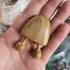 Ala de Pollo Madera Sándalo Verde Raspador de Nariz Caracol Pequeño Masajeador Puente Nasal Ojos Masaje de Meridianos Herramienta Portátil de Belleza para la Nariz