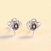 Pendientes de plata de ley S925 con forma de corazón, diseño de flores sencillas, para mujer. Accesorios para las orejas a juego, suministro directo de fábrica.