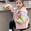Jaquetas Infantis Primavera e Outono 2025 Novo Estilo Roupas de Outono para Crianças Meninas Bebês Tops com Capuz Modernos Tendência