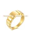 Aço titânio banhado a ouro 18K Listras verticais geométricas de moda europeia e americana personalizadas anel simples ins R204086